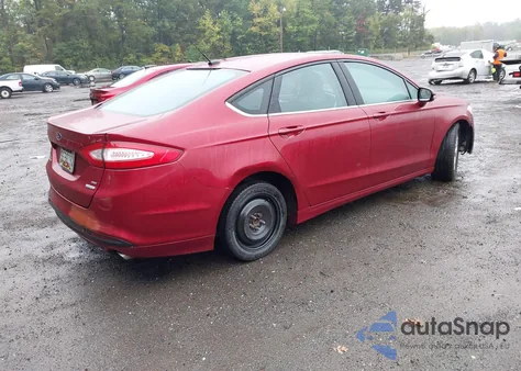 2013 Ford Fusion Se z USA, uszkodzony, nr VIN 3FA6P0HR0DR284945